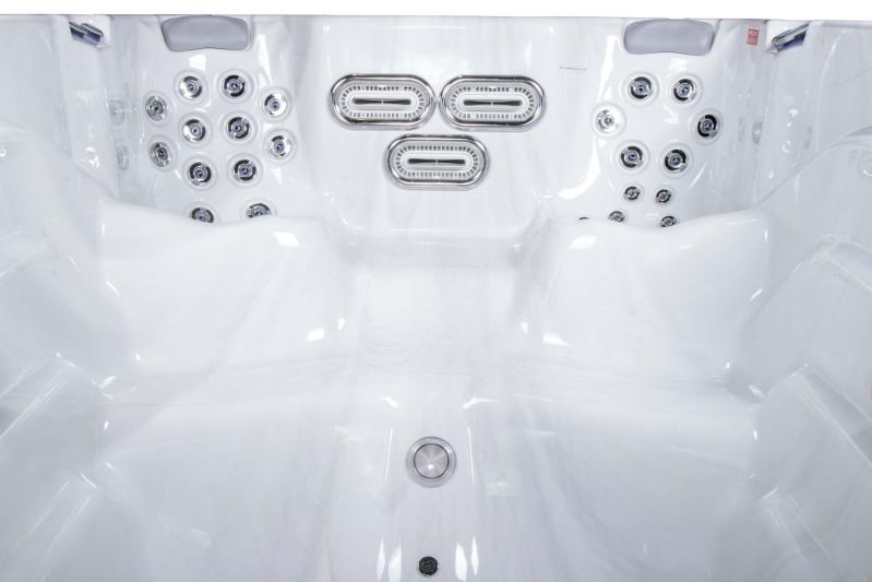 Danube_Riverjet_Swimspa_04-scaled_compressed